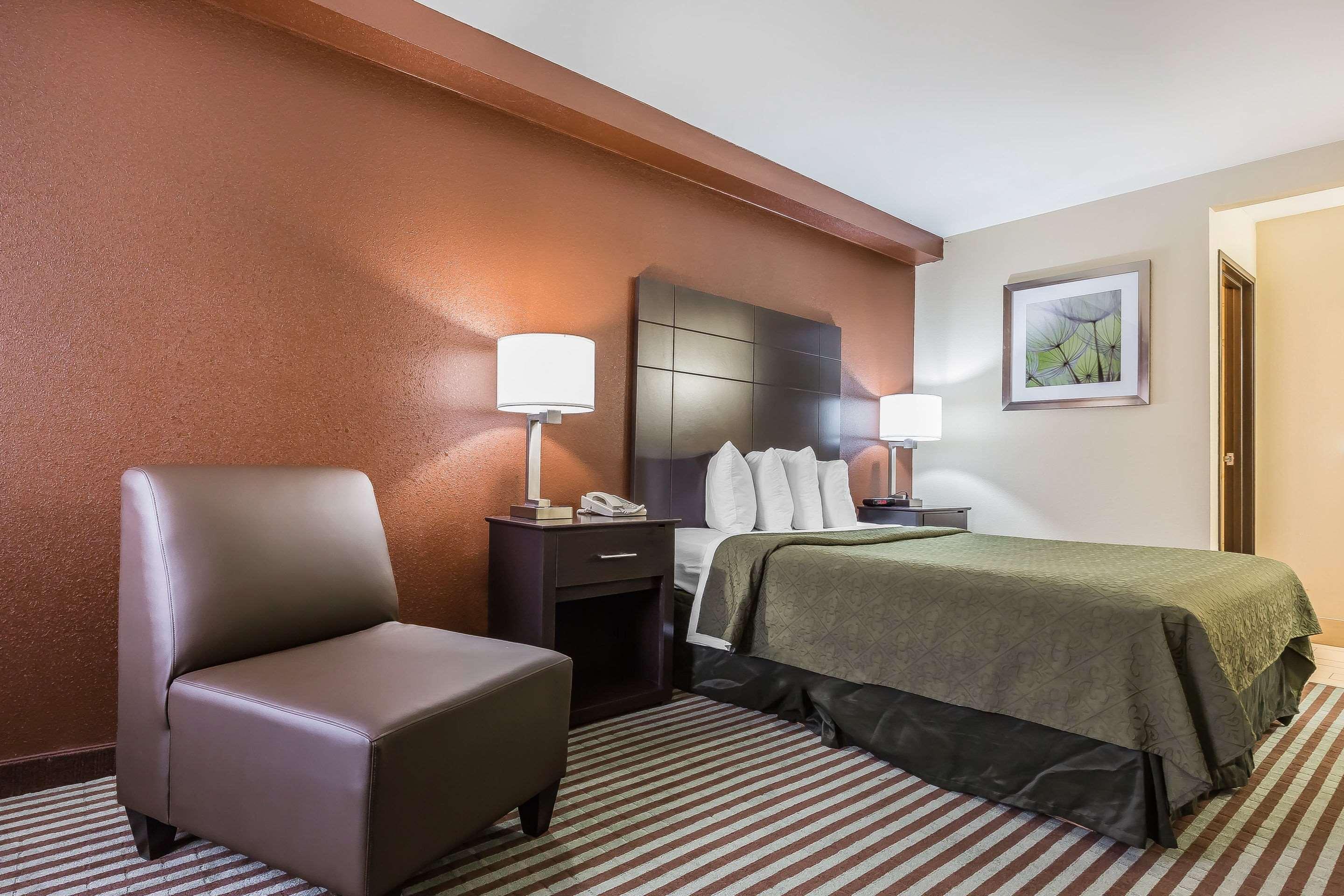 Quality Inn Mount Vernon, Il Екстер'єр фото