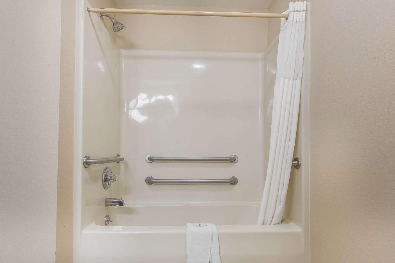 Quality Inn Mount Vernon, Il Екстер'єр фото